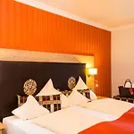 Hotel Churfuerstenhof Wellnesshotel 4*
