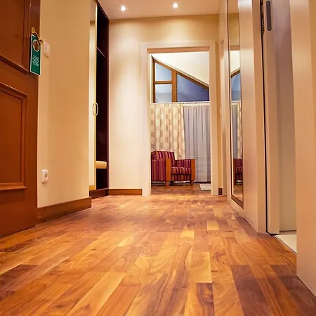 Hotel Churfürstenhof Wellnesshotel 4*